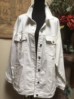 Eileen Fisher White Denim Jacket - Relaxed Oversized Style